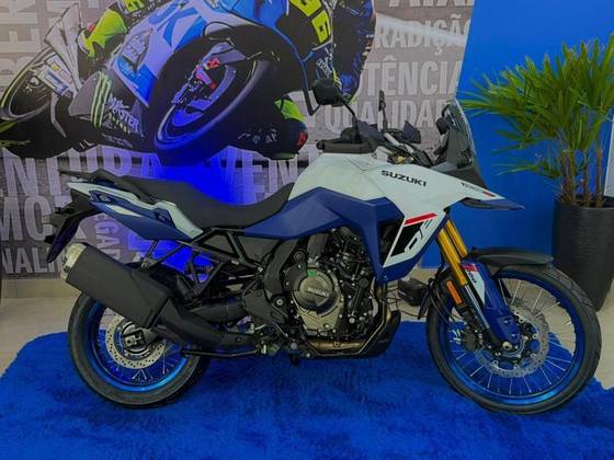 SUZUKI V-STROM 800 SUZUKI V-STROM 800